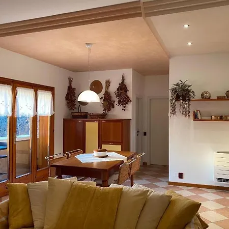 Lakeside 'al Crero'