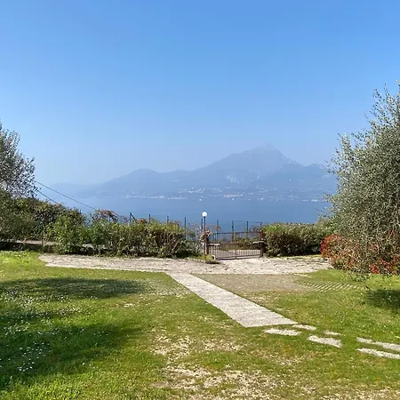 Lakeside 'al Crero' Feriehus Torri Del Benaco